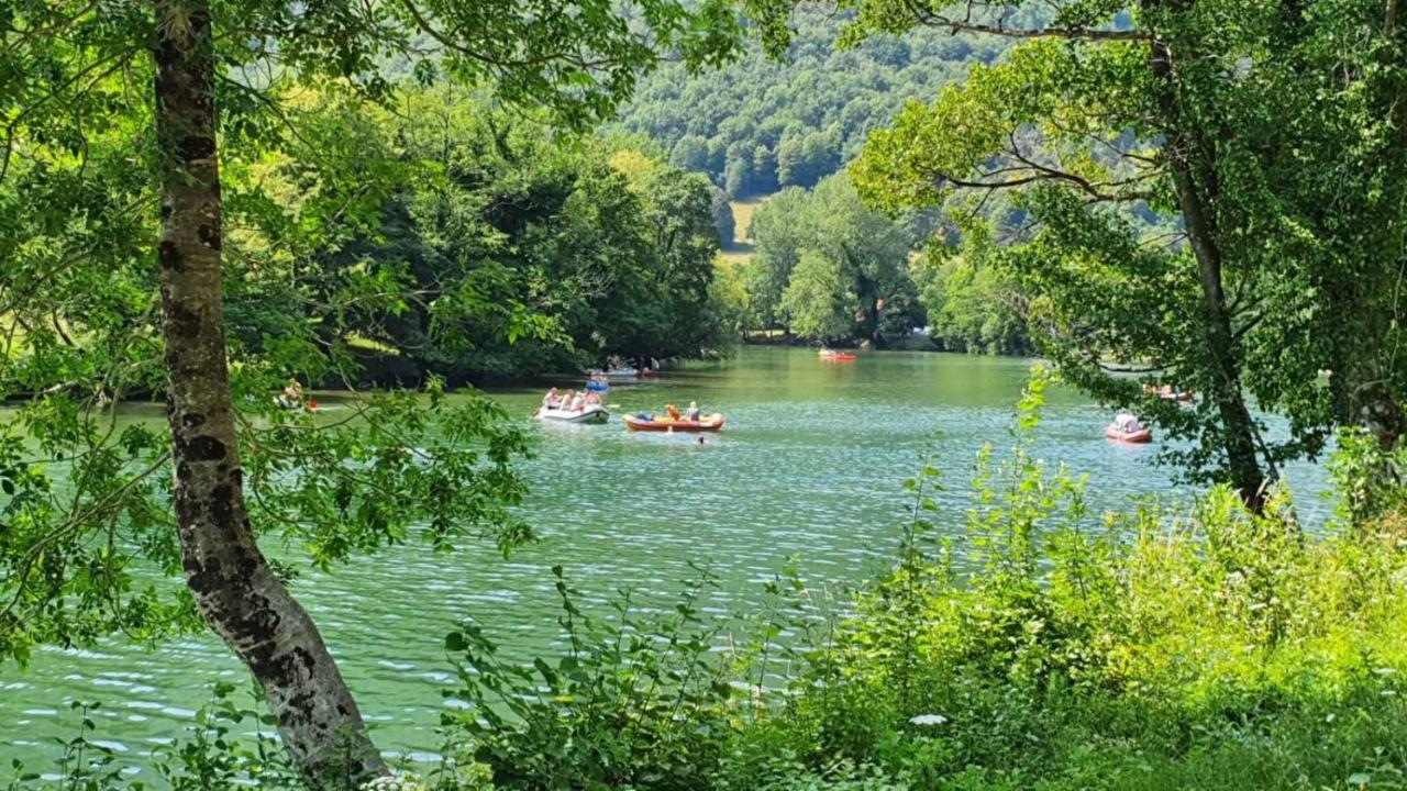 Vila Rozi, Osilnica - Vacation House Pr' Vili Rozi エクステリア 写真